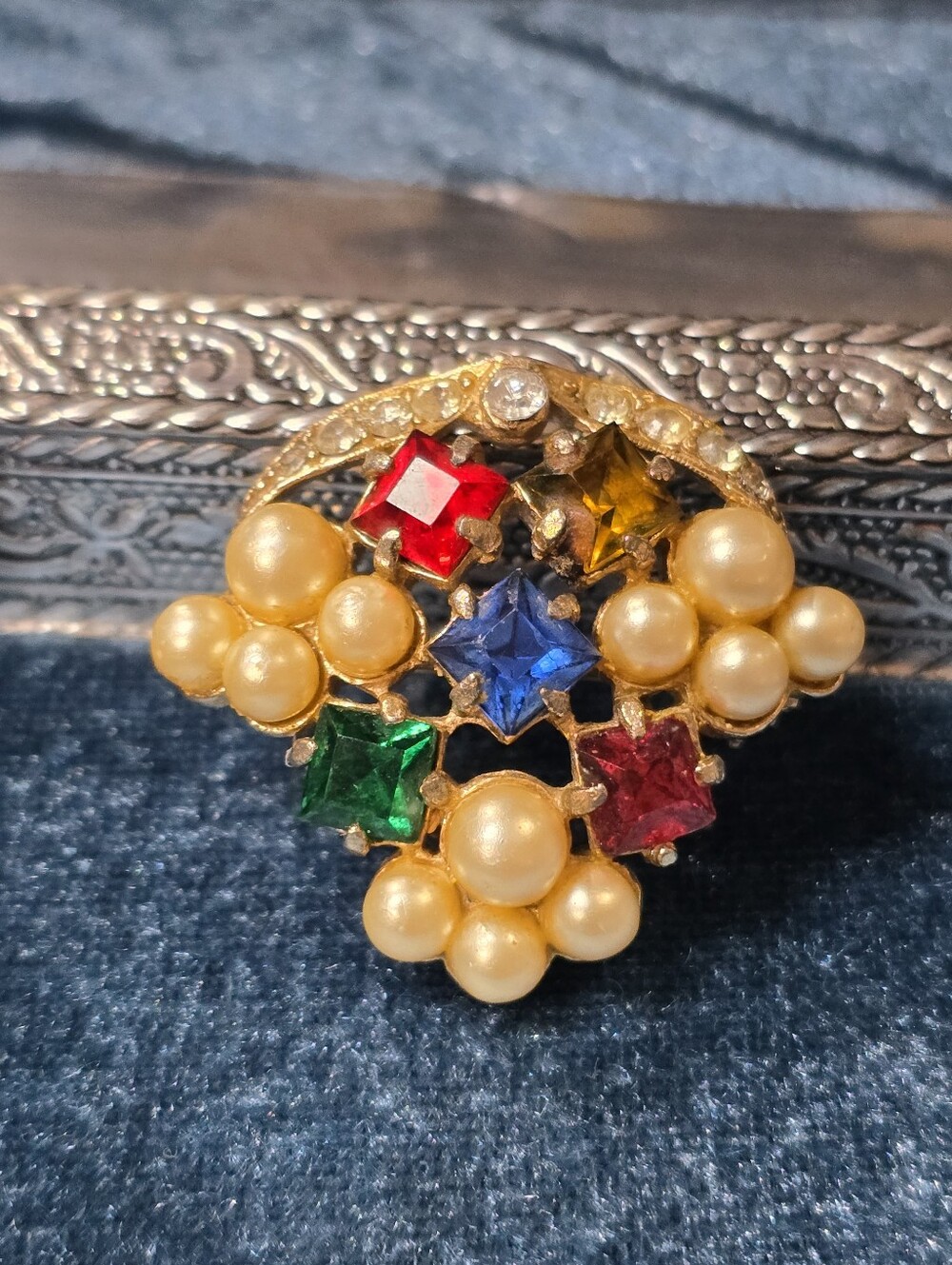 Vintage Joseph Wiesner NY Multicolor Fruit Salad Faux Pearl Cluster Brooch